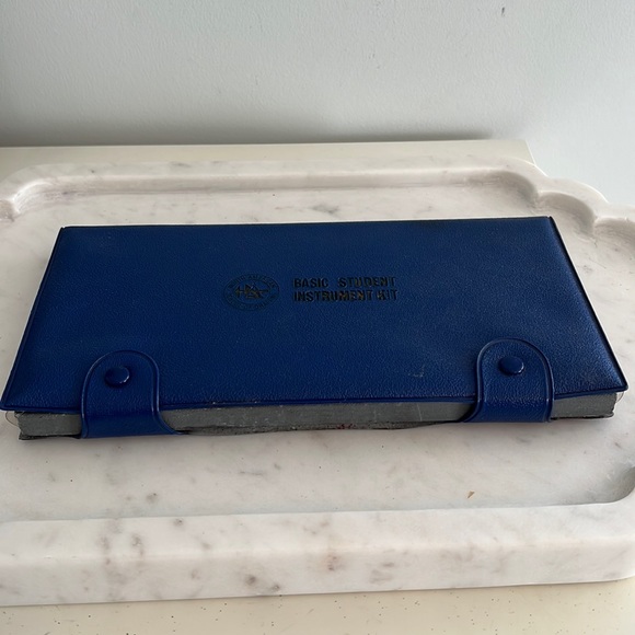 Vintage Basic Student Drafting Instrument Set - Picture 2 of 7